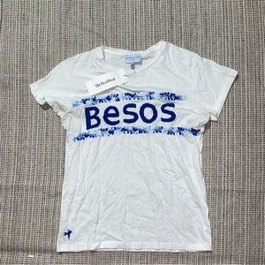 MI GOLONDRINA Women's Besos Print Crew Neck T-Shirt Size L In White